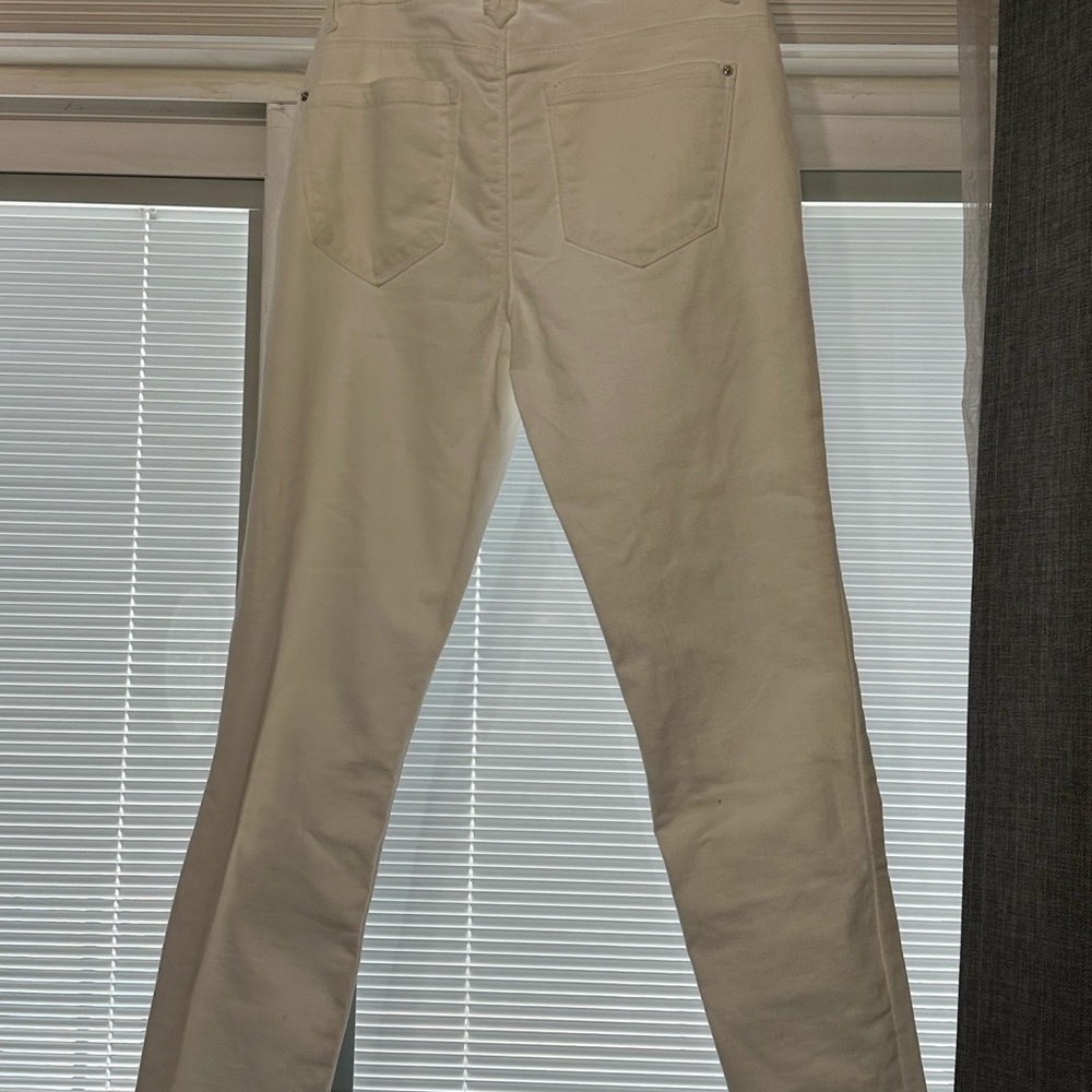 Women's white Jeans